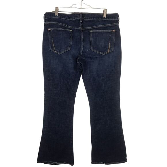 Old Navy Jeans The‎ Flirt Mid Rise Flare Stretch Denim Womens Size 14 Dark Wash - Picture 3 of 12